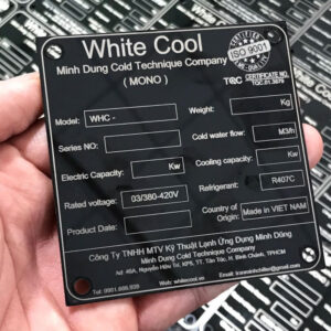GIA CÔNG TEM NHÃN INOX