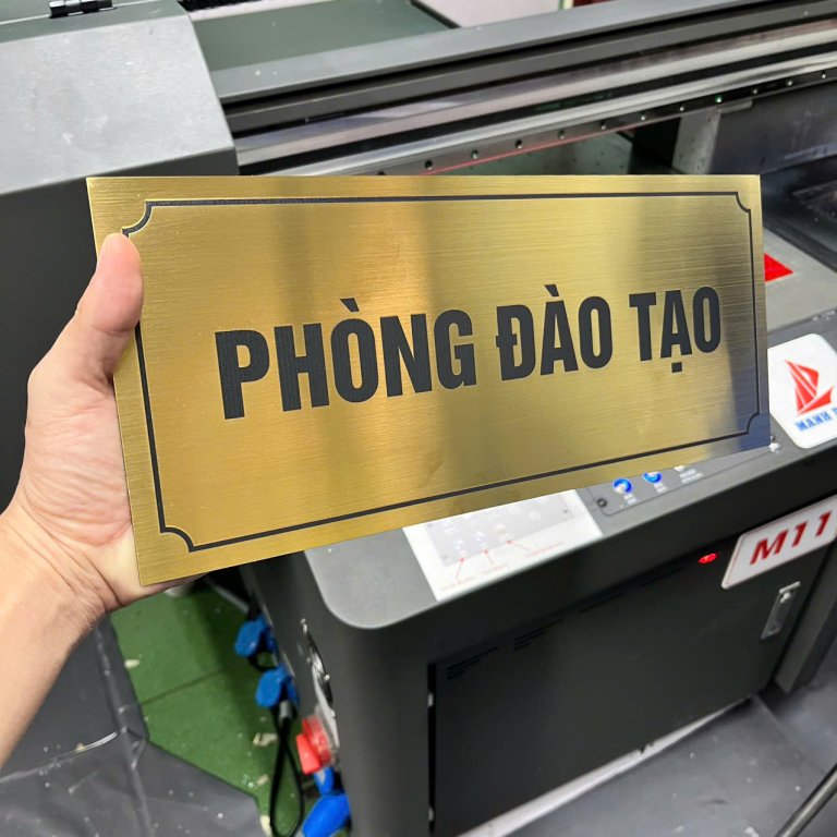 Các Mẫu Bảng Tên Phòng Inox Được Ưa Chuộng