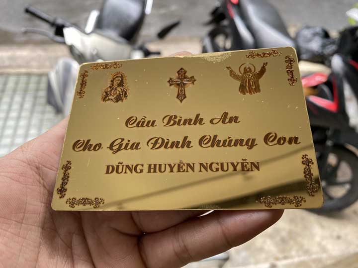 Dịch vụ khắc laser trên Đồng tại Hồ Chí Minh