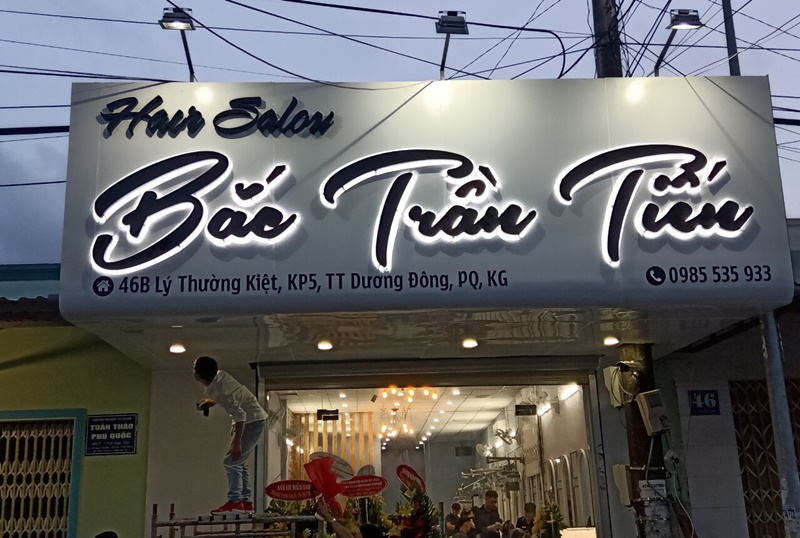 Quy Trình Gia Công Chữ Inox Và Sản Xuất Biển Quảng Cáo